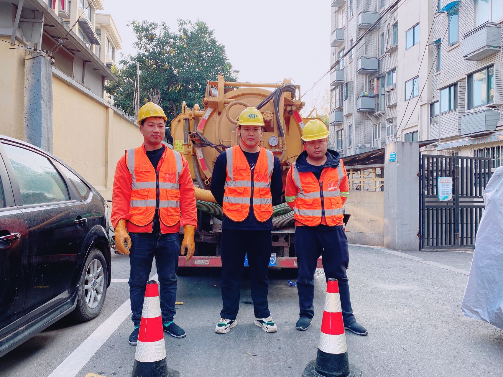 融侨南京某小区管道清淤检测施工